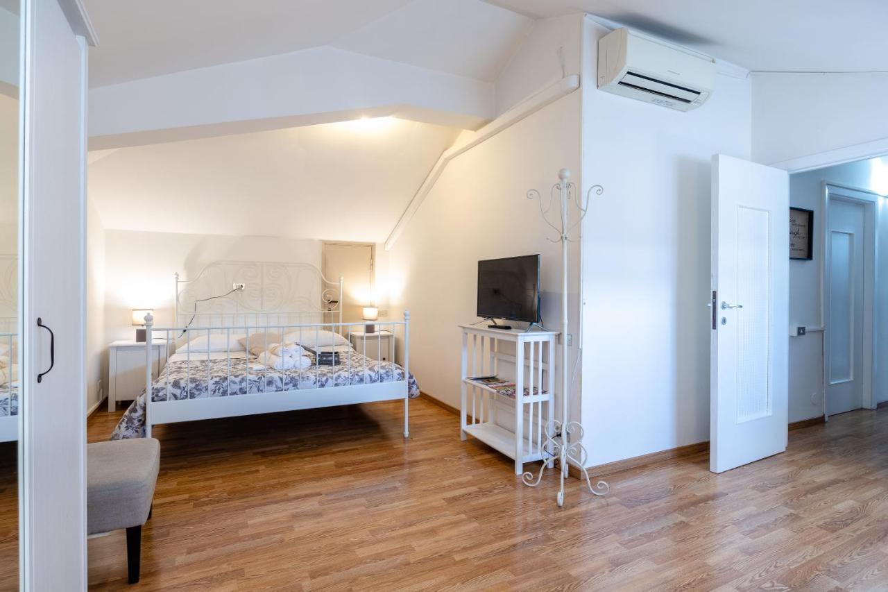 Attico Quarto Di Luna Verona Exterior foto