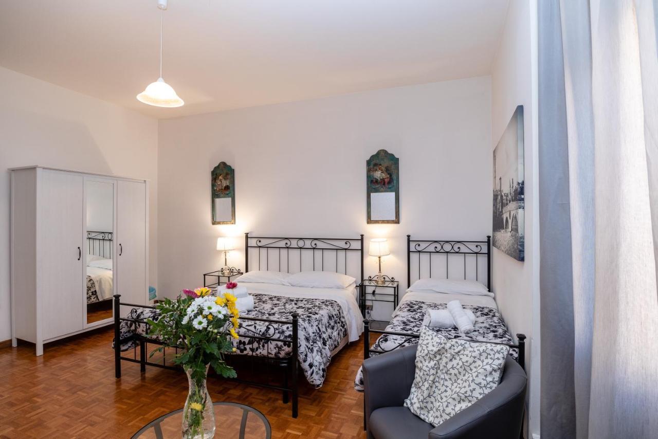 Attico Quarto Di Luna Verona Exterior foto
